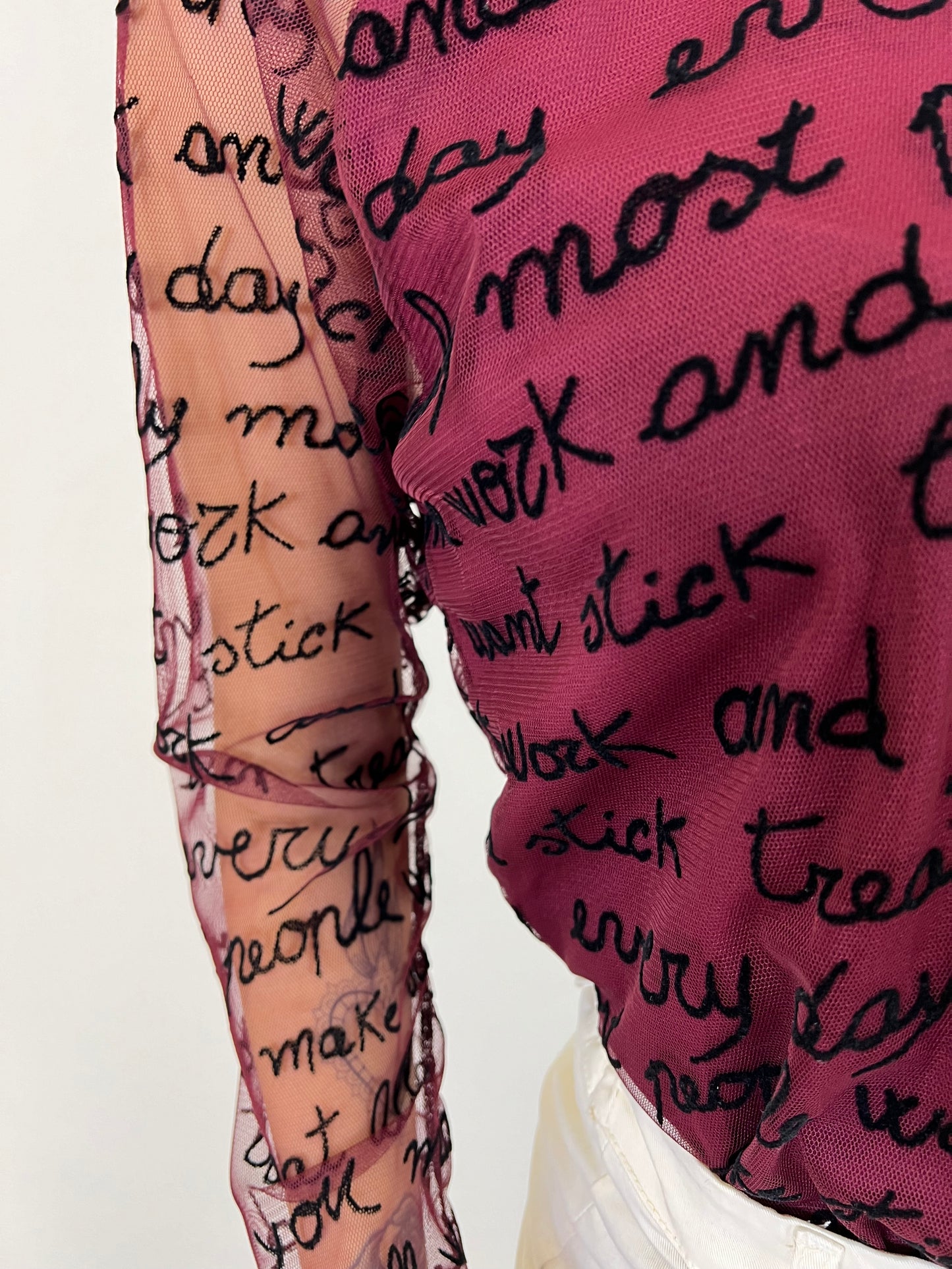 KAYA T.SHIRT IN TULLE BORDEAUX
