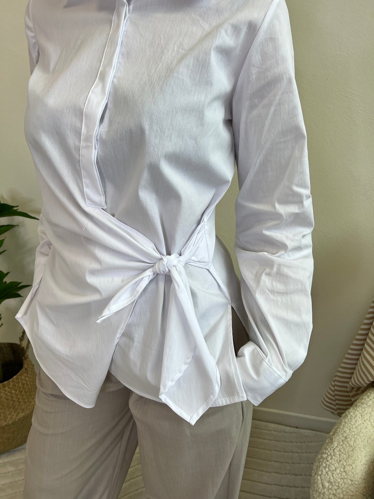 CAMICIA CON NODO BIANCA taglia L