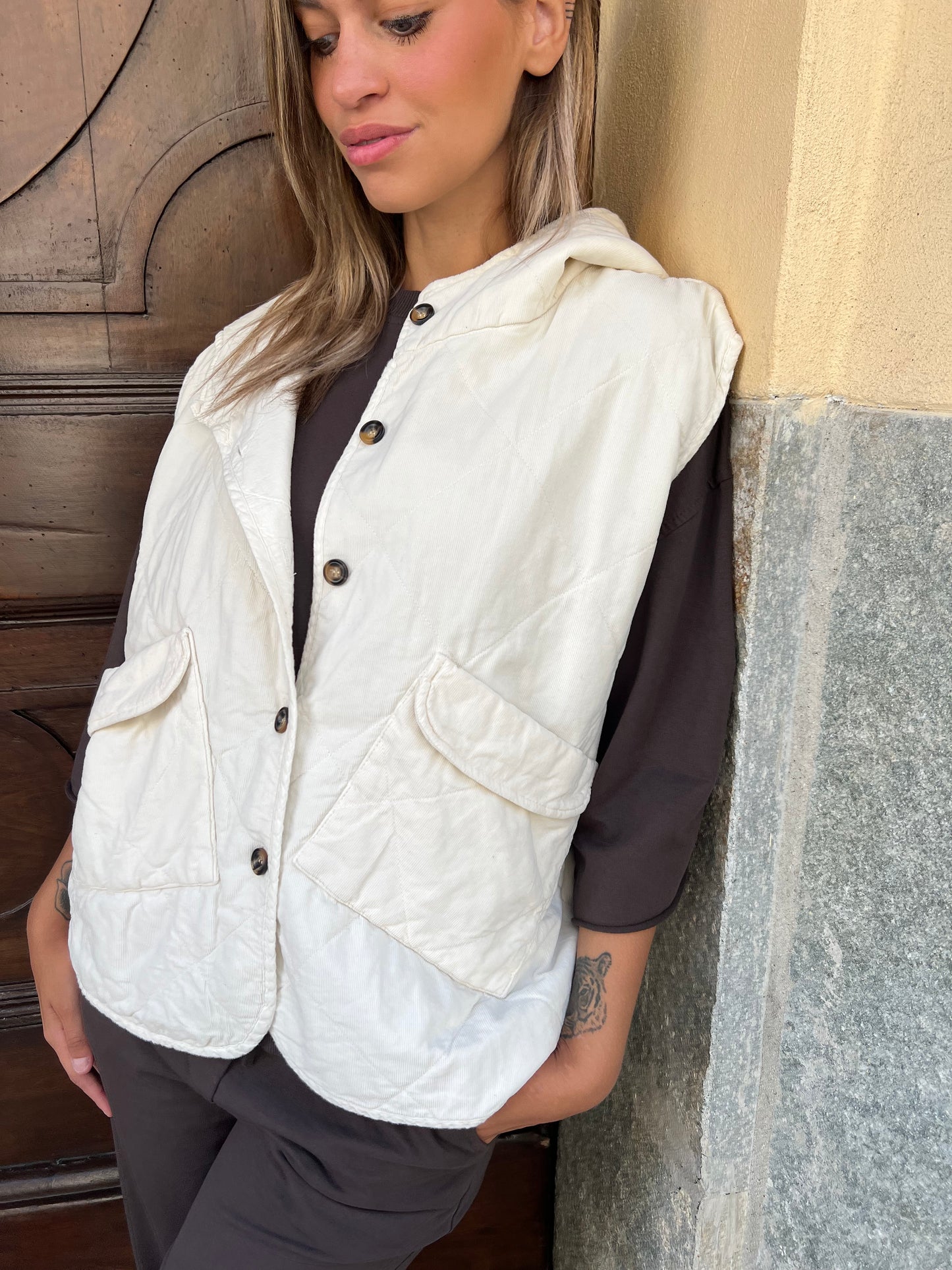 MACARON GILET TRAPUNTATO BURRO