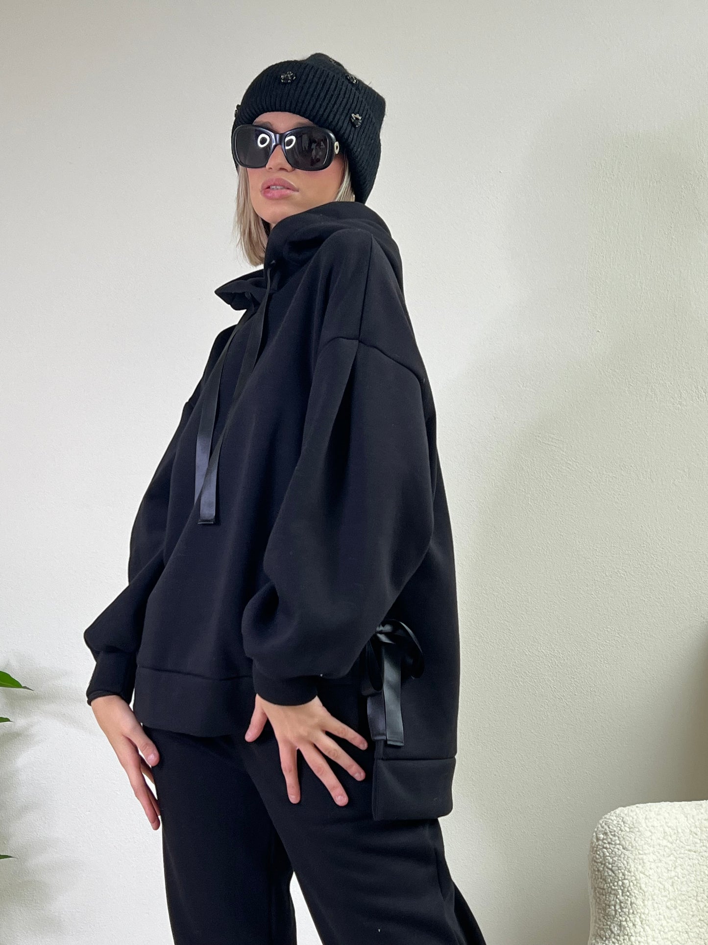 CARINE TUTA FELPATA NERO