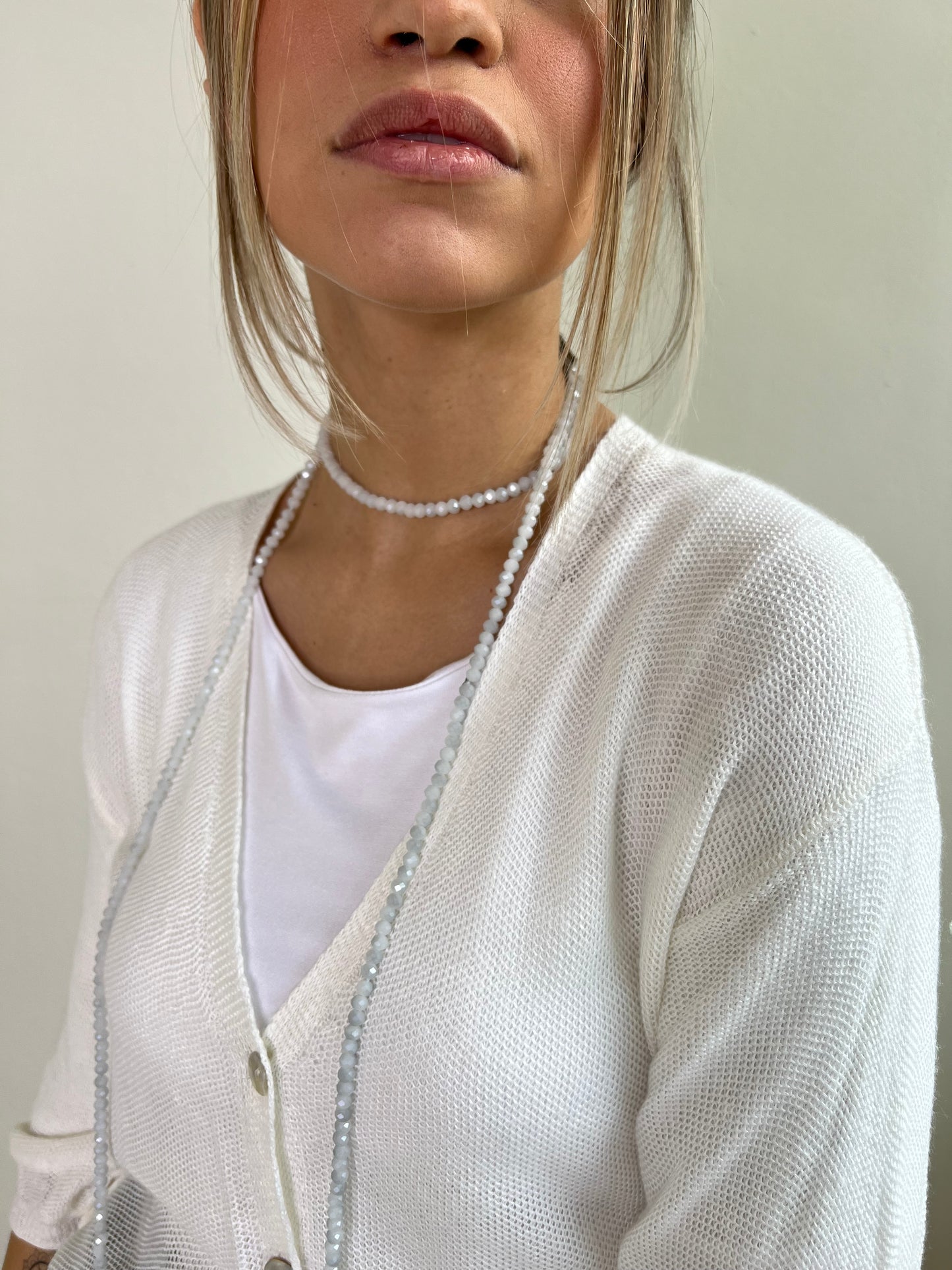 COLLANA LUNGA SFACCETTATA BIANCA