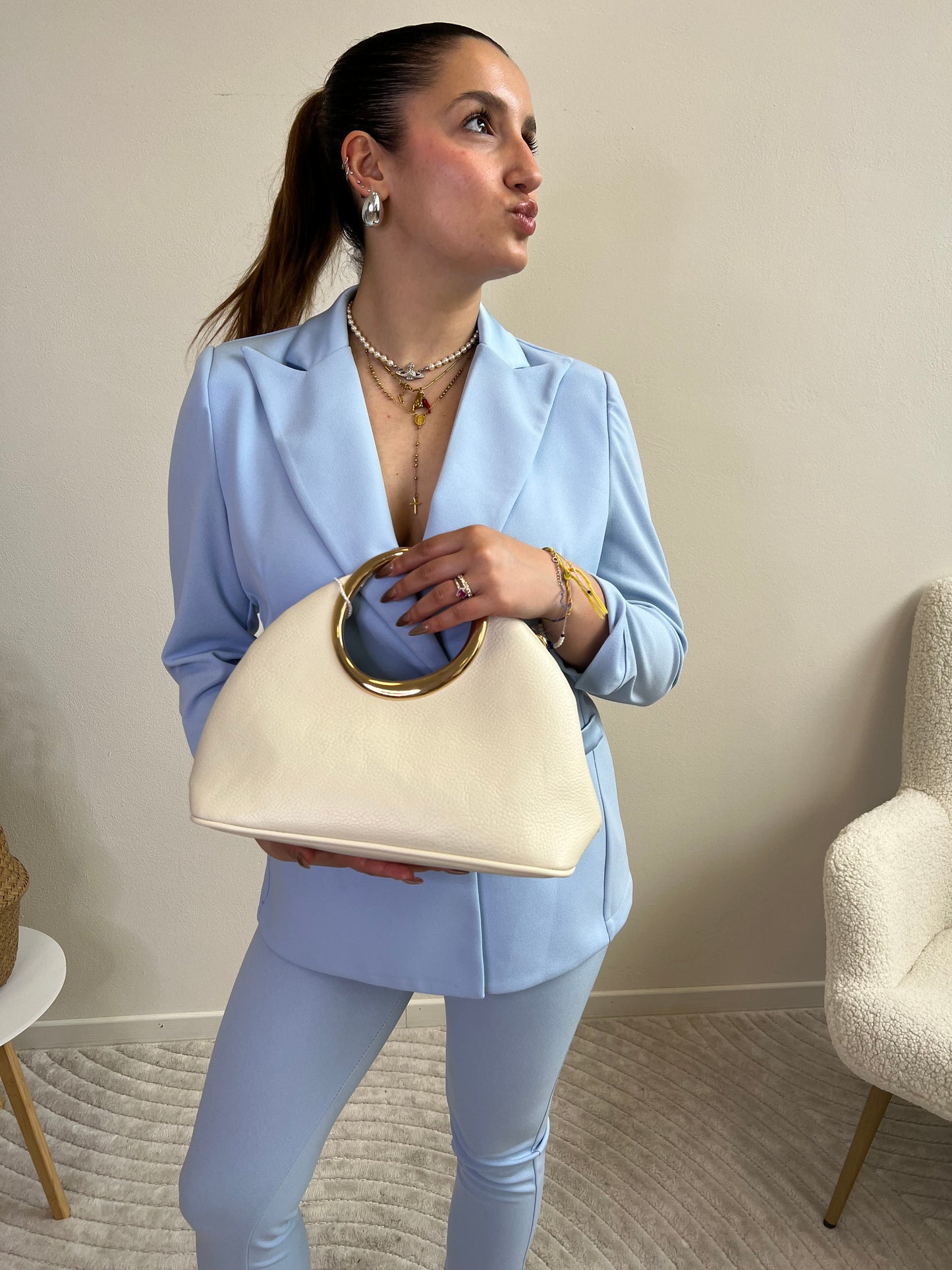 CAMILLA BORSA MANICO RIGIDO