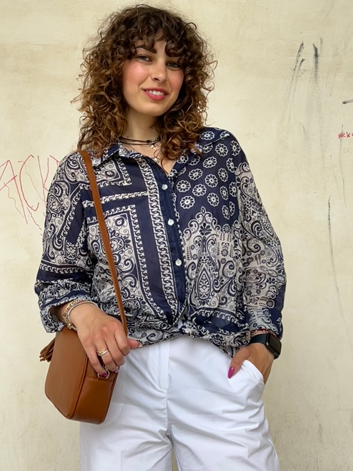 AMY blusa fantasia bandana