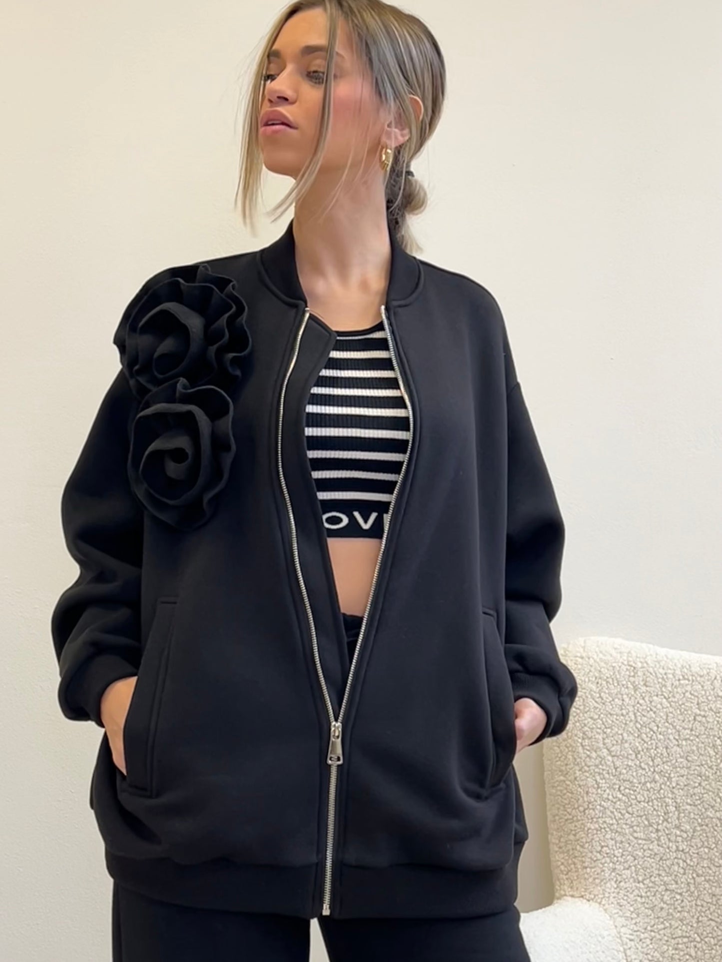CAMELIA BOMBER IN FELPA NERO