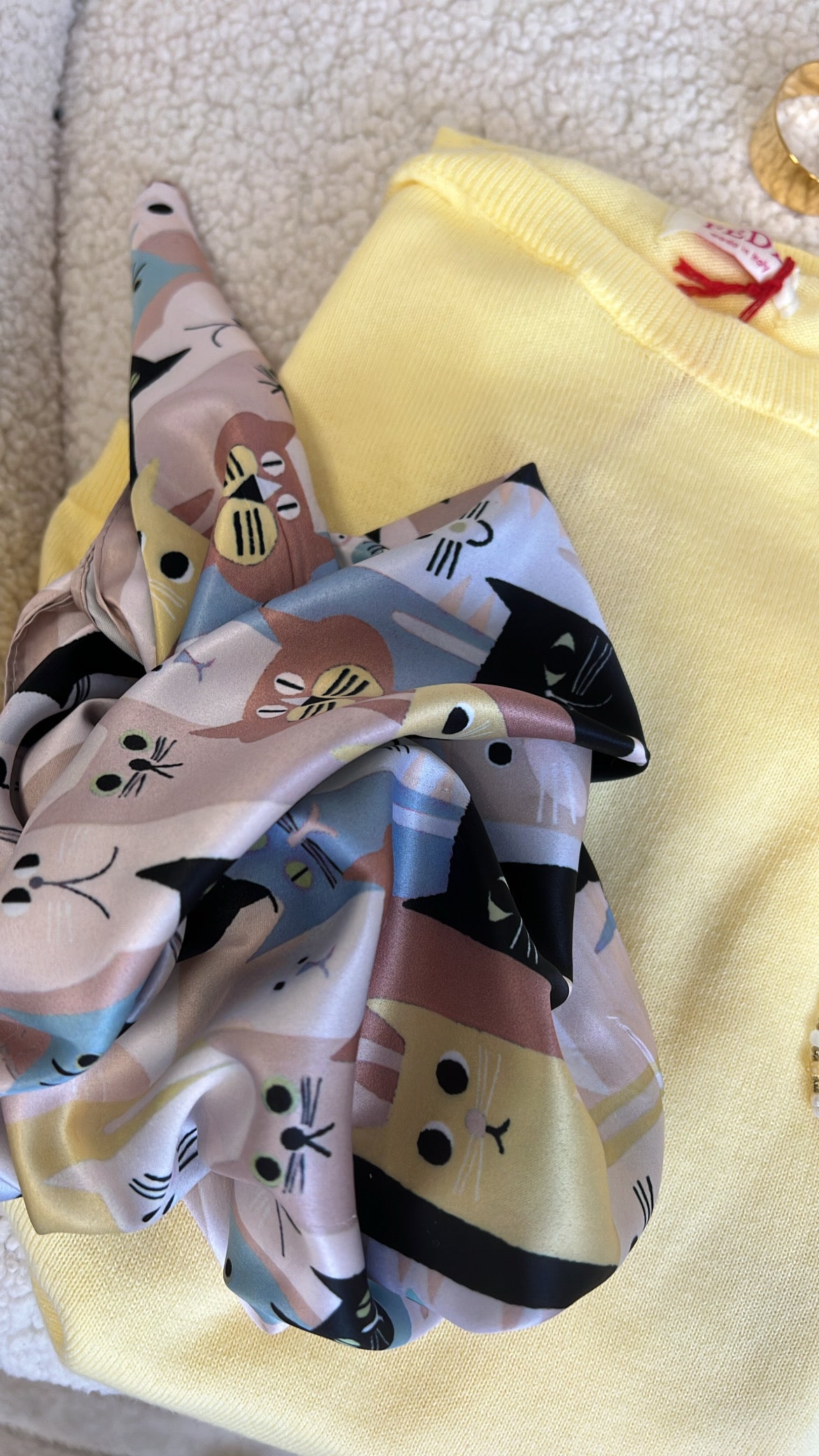 FOULARD STAMPA GATTINO GIALLO