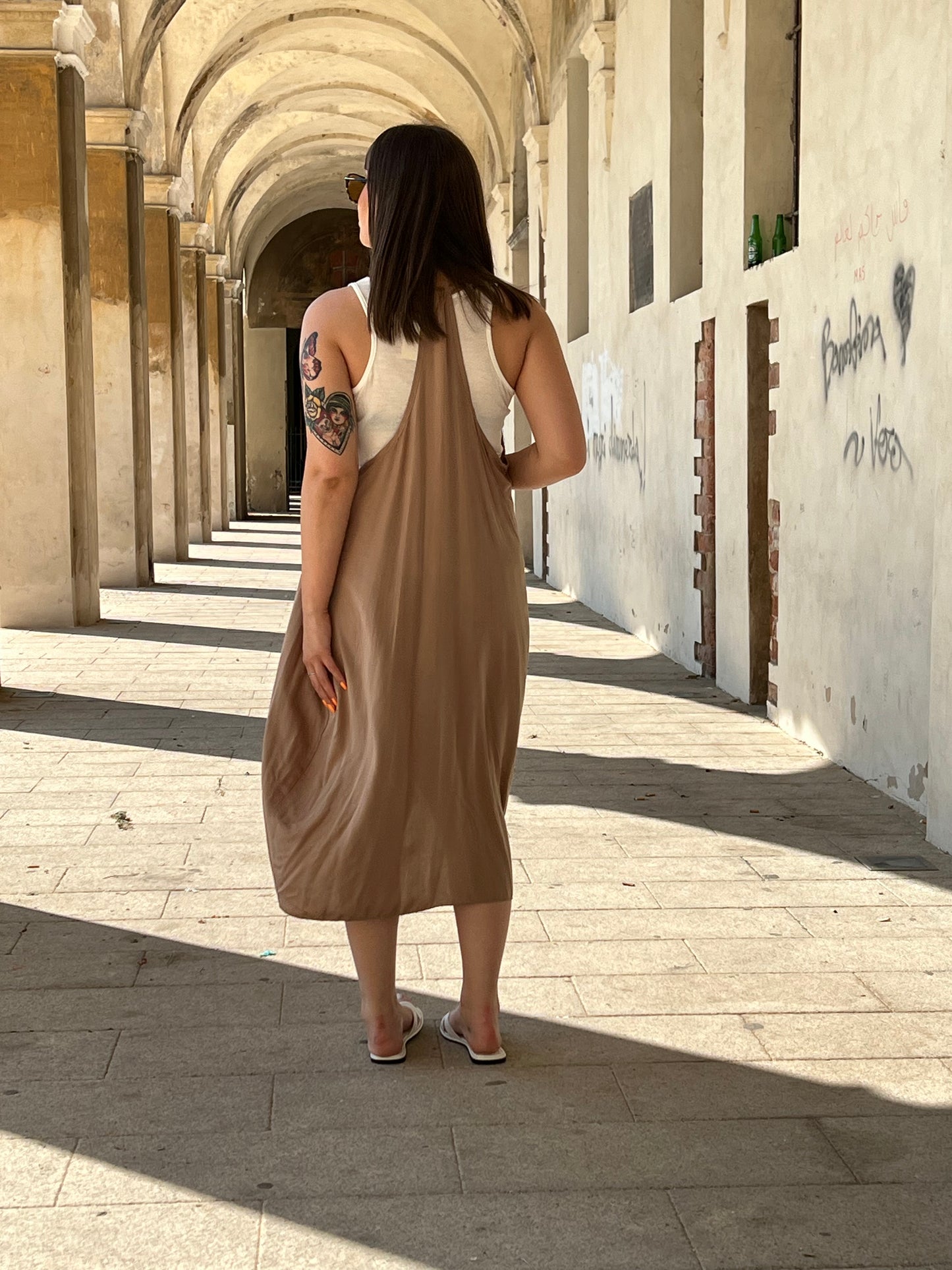 ELISA ABITO CON CANOTTA VAR.CAMEL