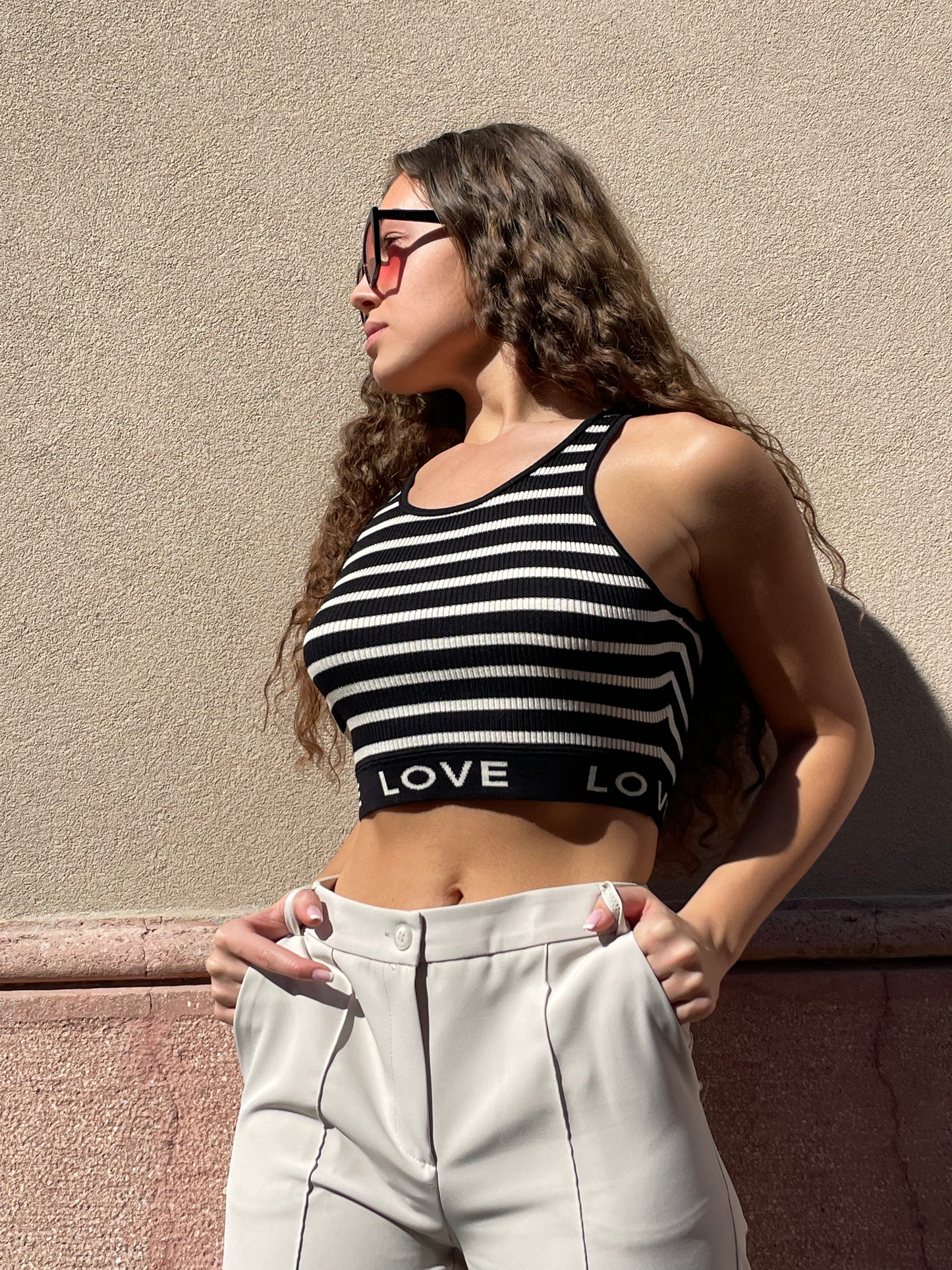CROP TOP