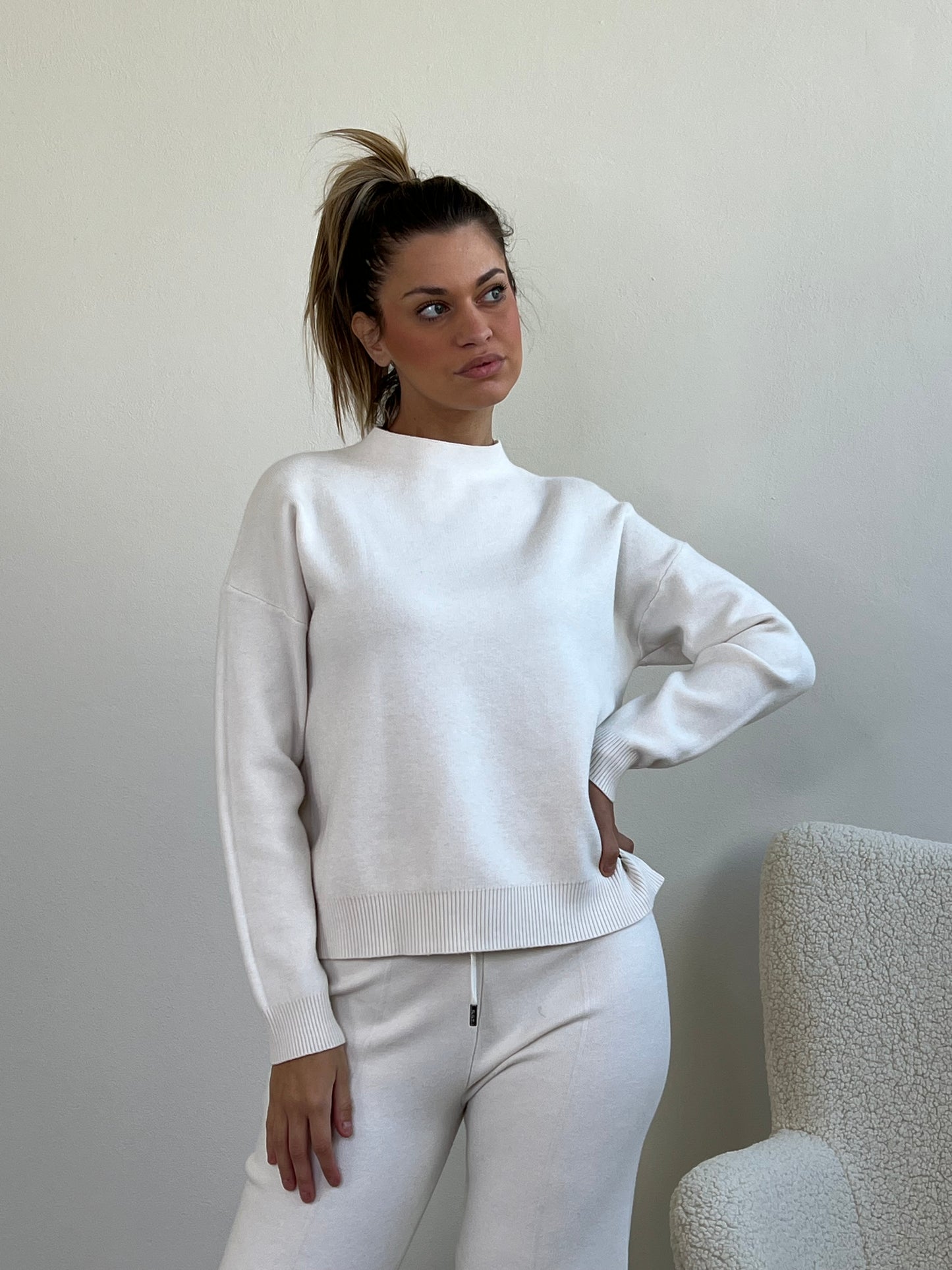 COPENAGHEN SET TUTA LATTE