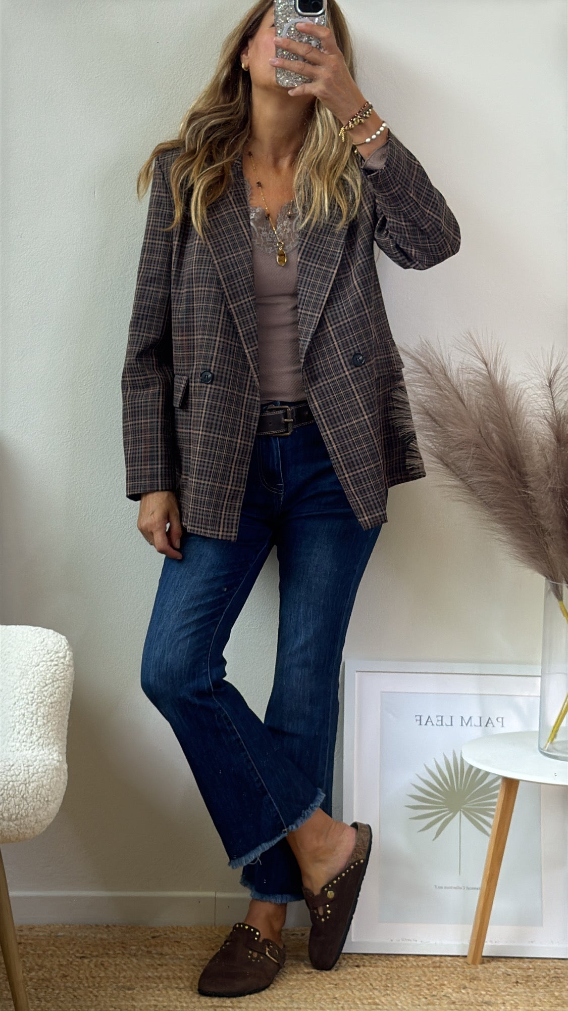 T.SHIRT SCOLLO CON PIZZO TORTORA