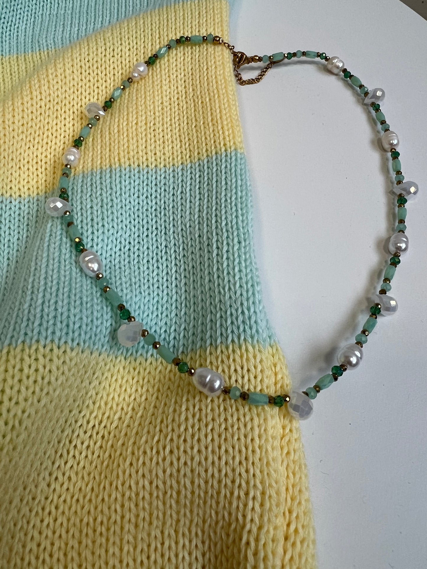 COLLANA GIROCOLLO PERLE VERDE ACQUA