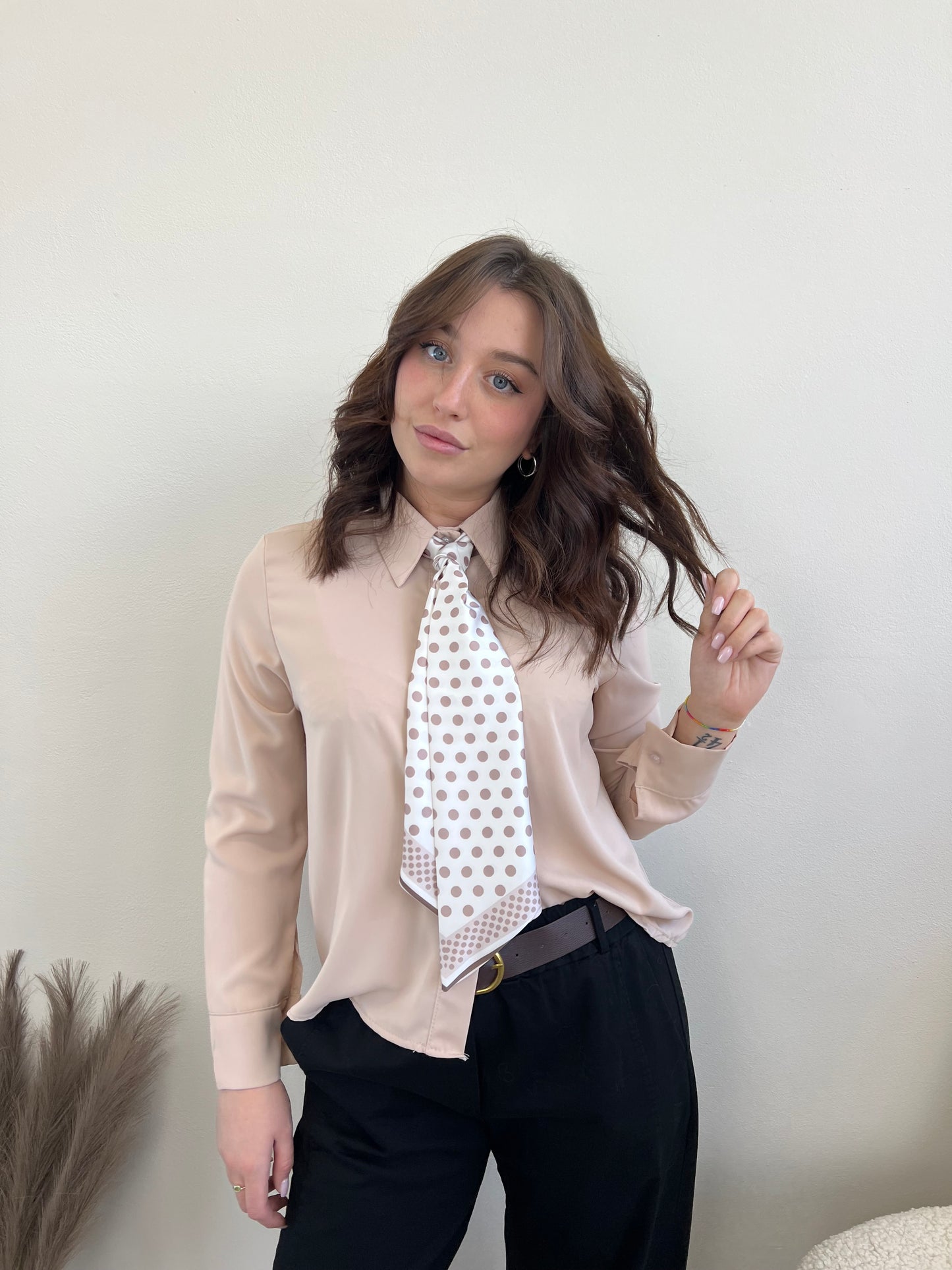 ABBY CAMICIA CON FOULARD/CRAVATTA