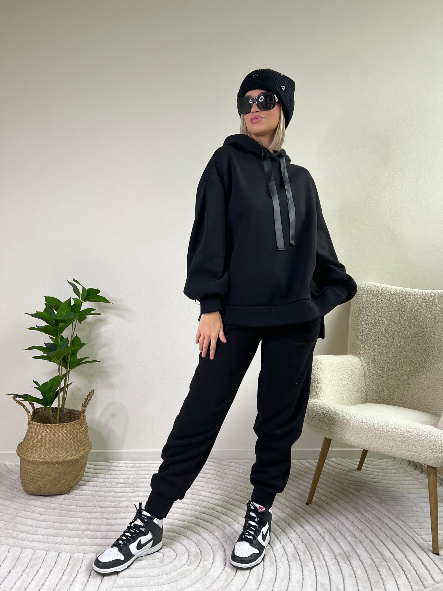 CARINE TUTA FELPATA NERO