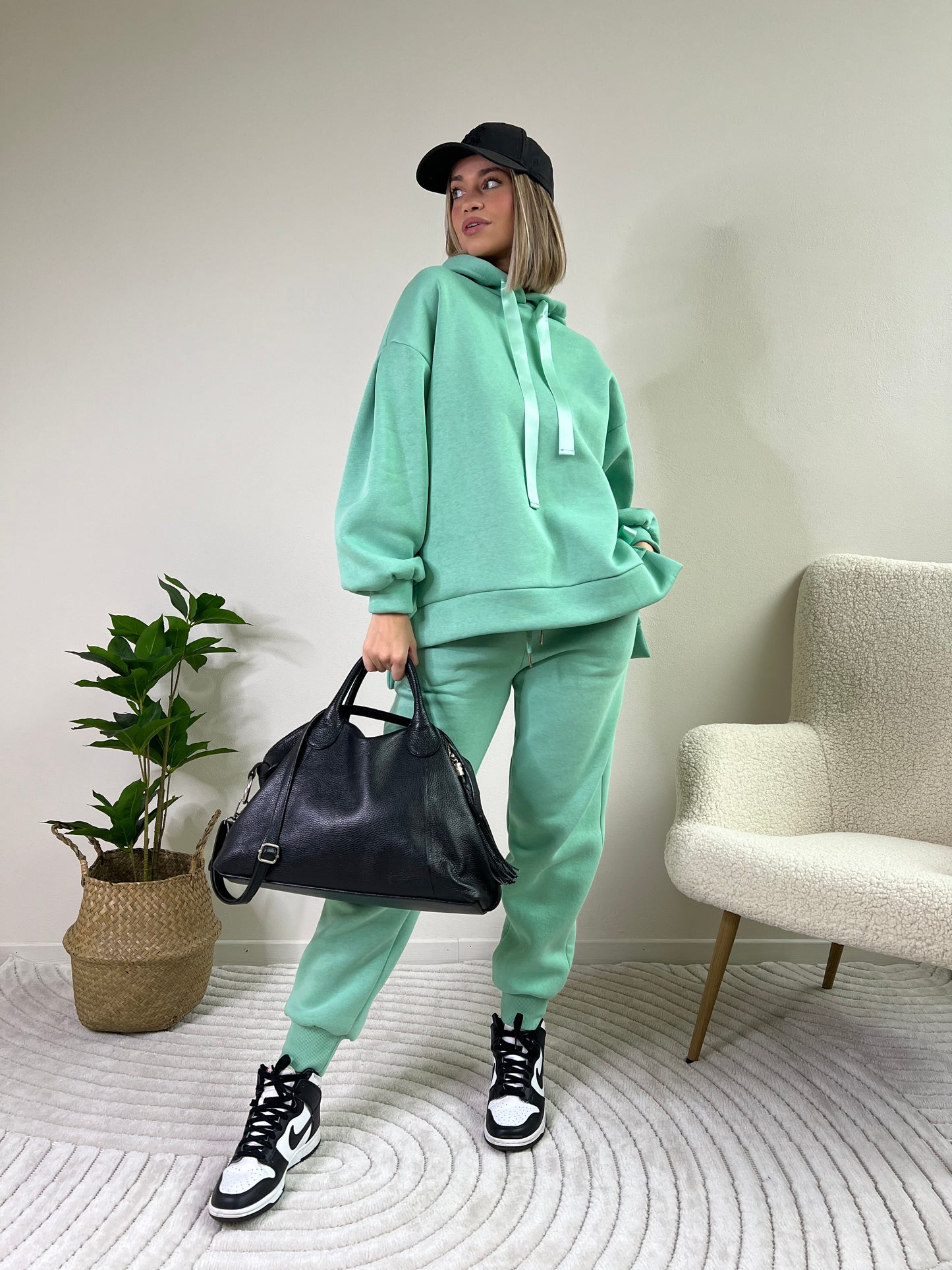 CARINE TUTA FELPATA MENTA