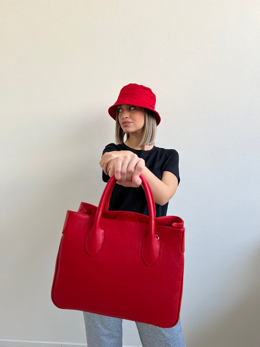 BORSA CON MANICI ROSSA