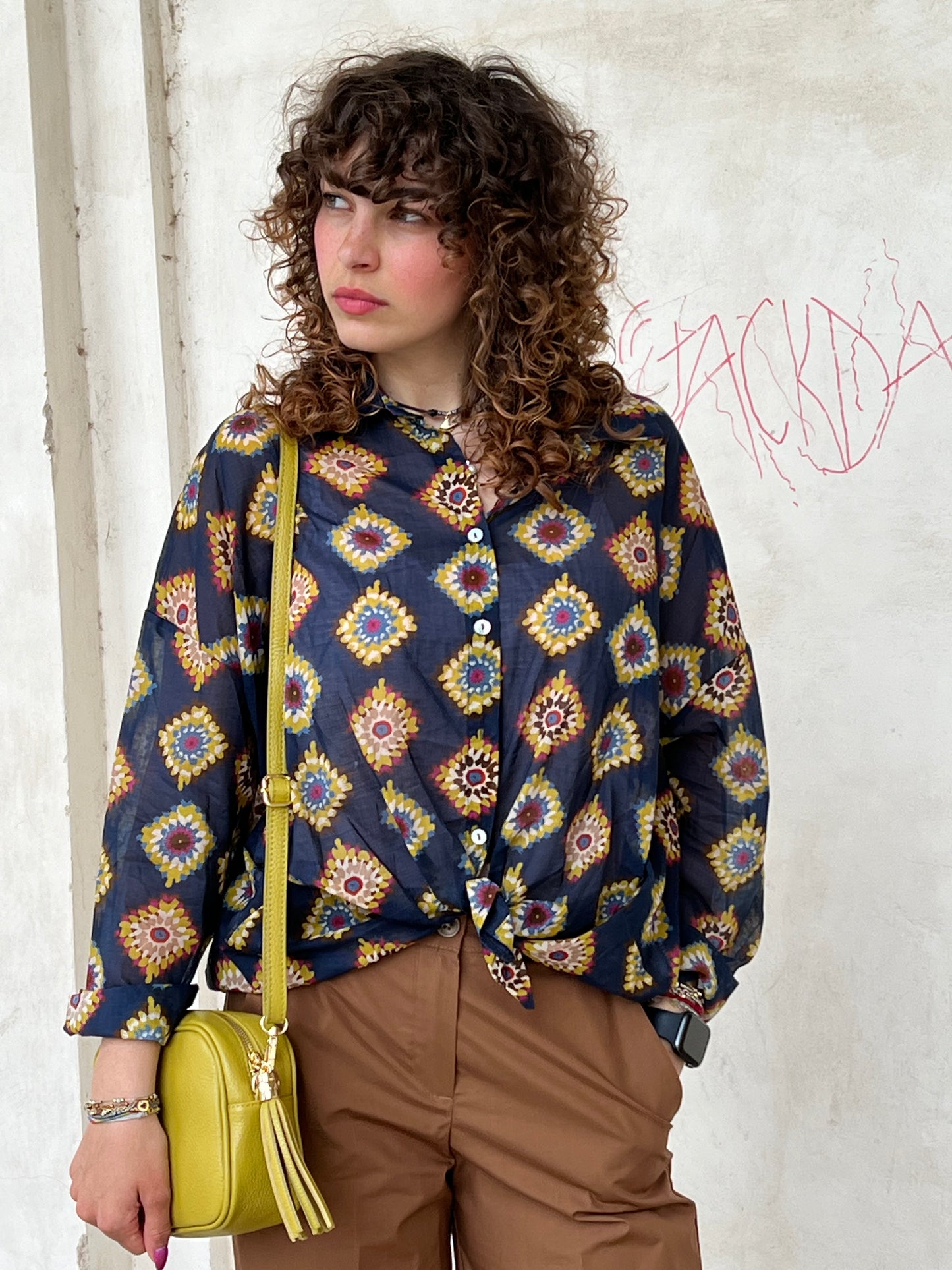 AMY blusa fantasia etno