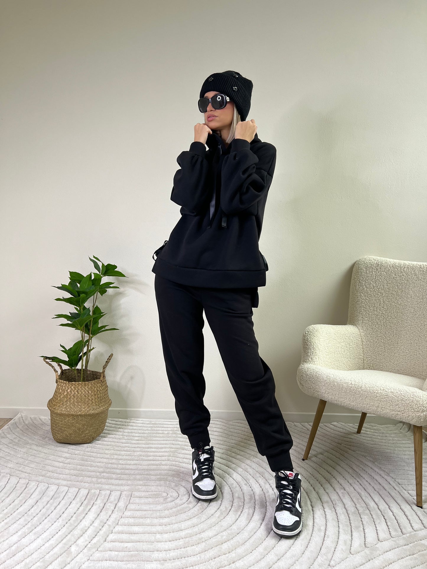CARINE TUTA FELPATA NERO