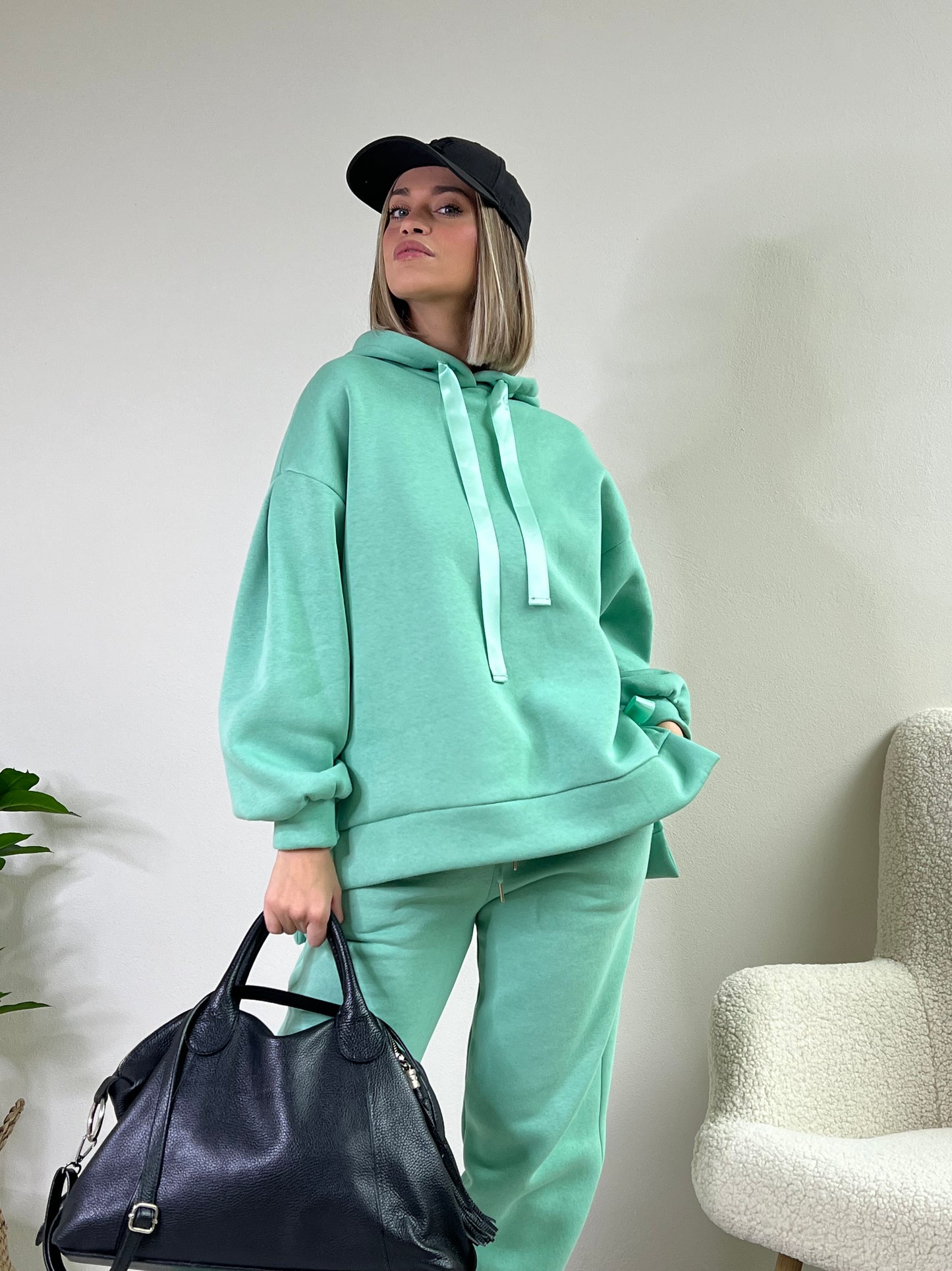 CARINE TUTA FELPATA MENTA