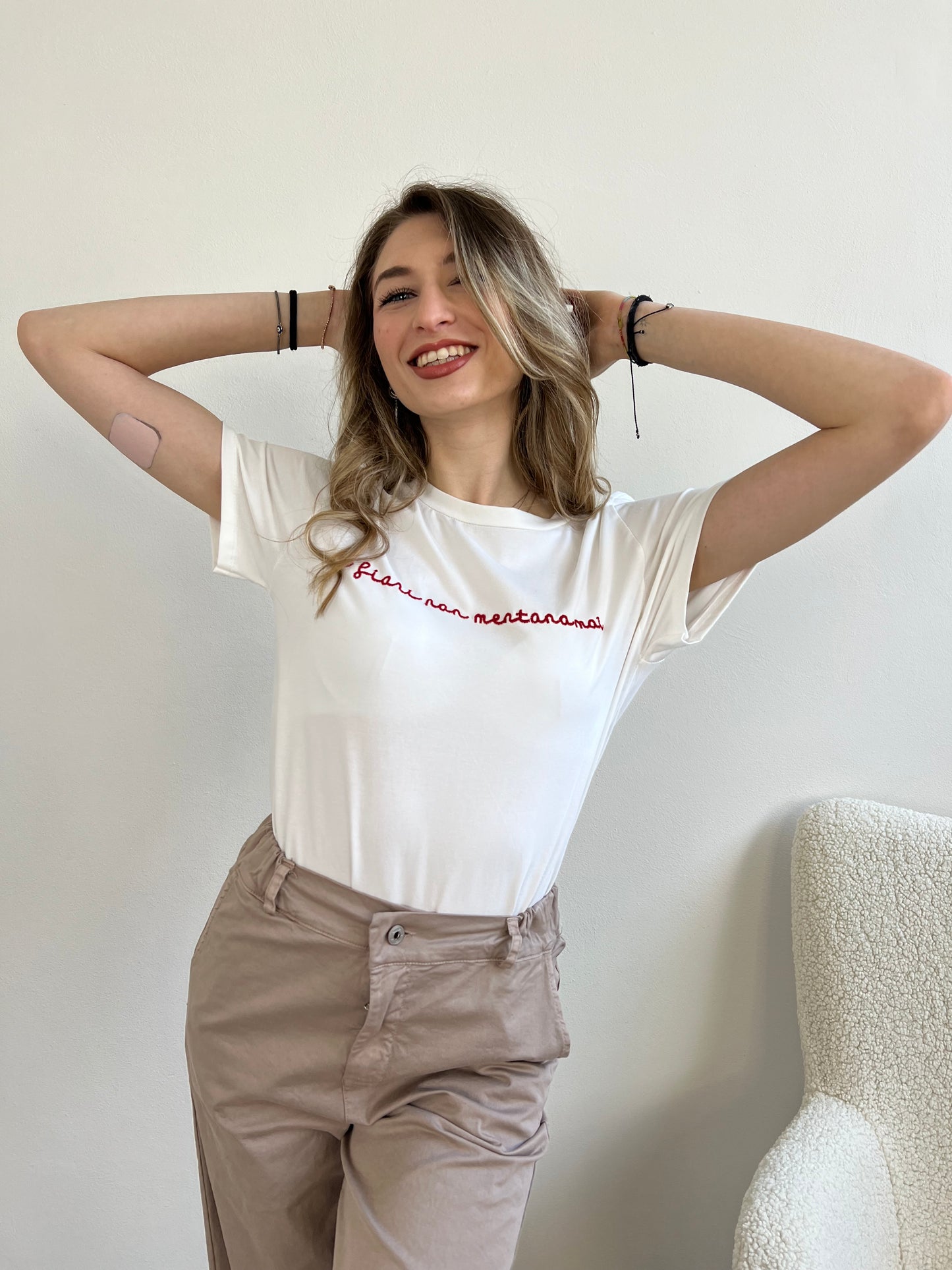 T.SHIRT “I FIORI NON MENTONO MAI “