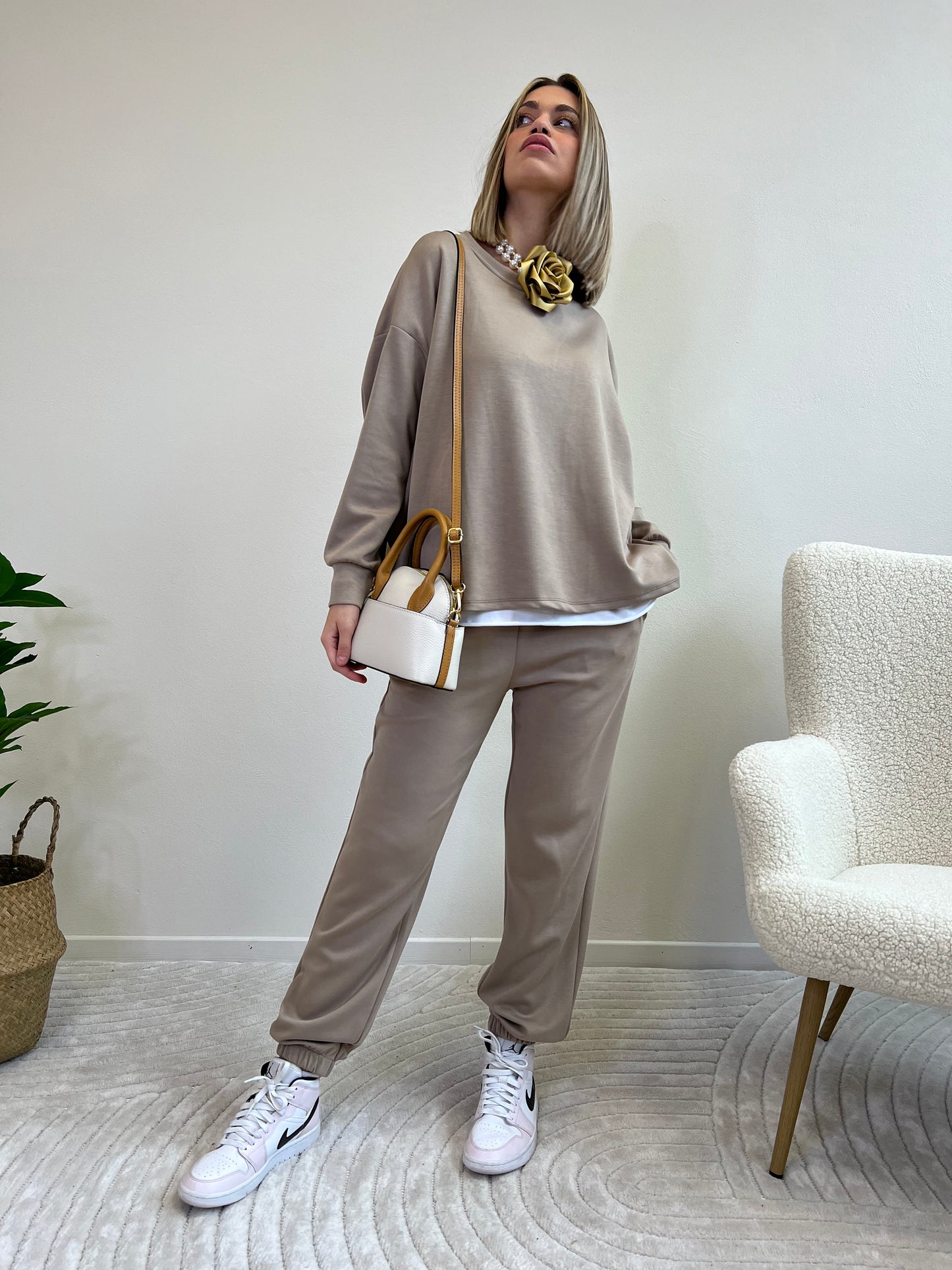 MILA SET TUTA CAPPUCCINO