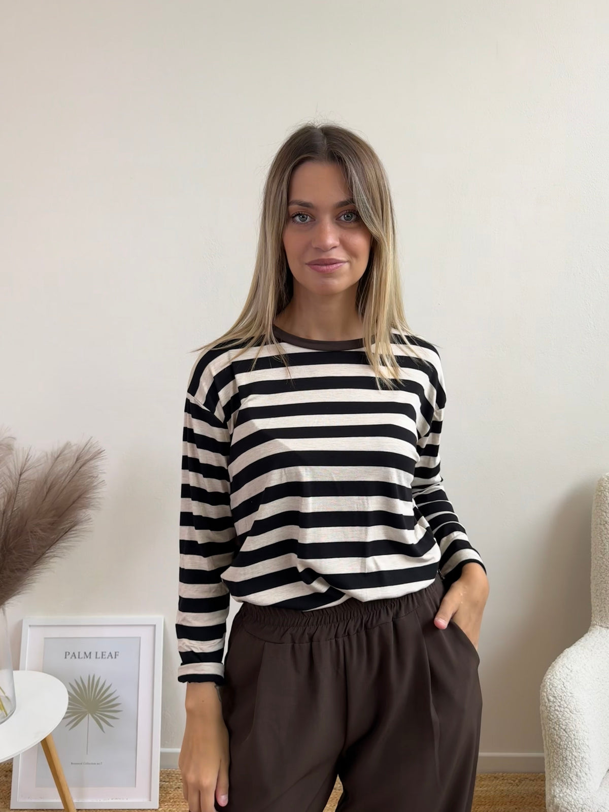 T.SHIRT LIA RIGA PANNA E NERO