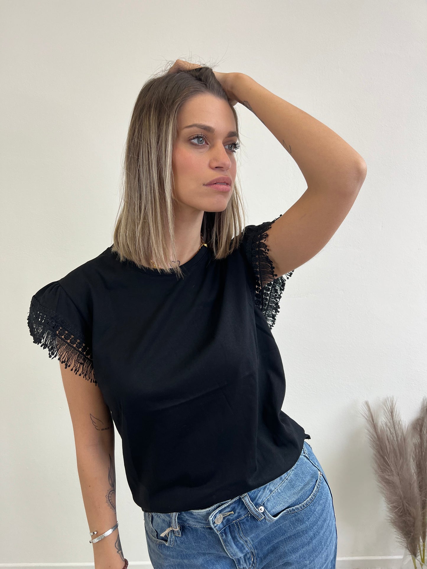 T.shirt YLENIA NERO TAGLIA S/M