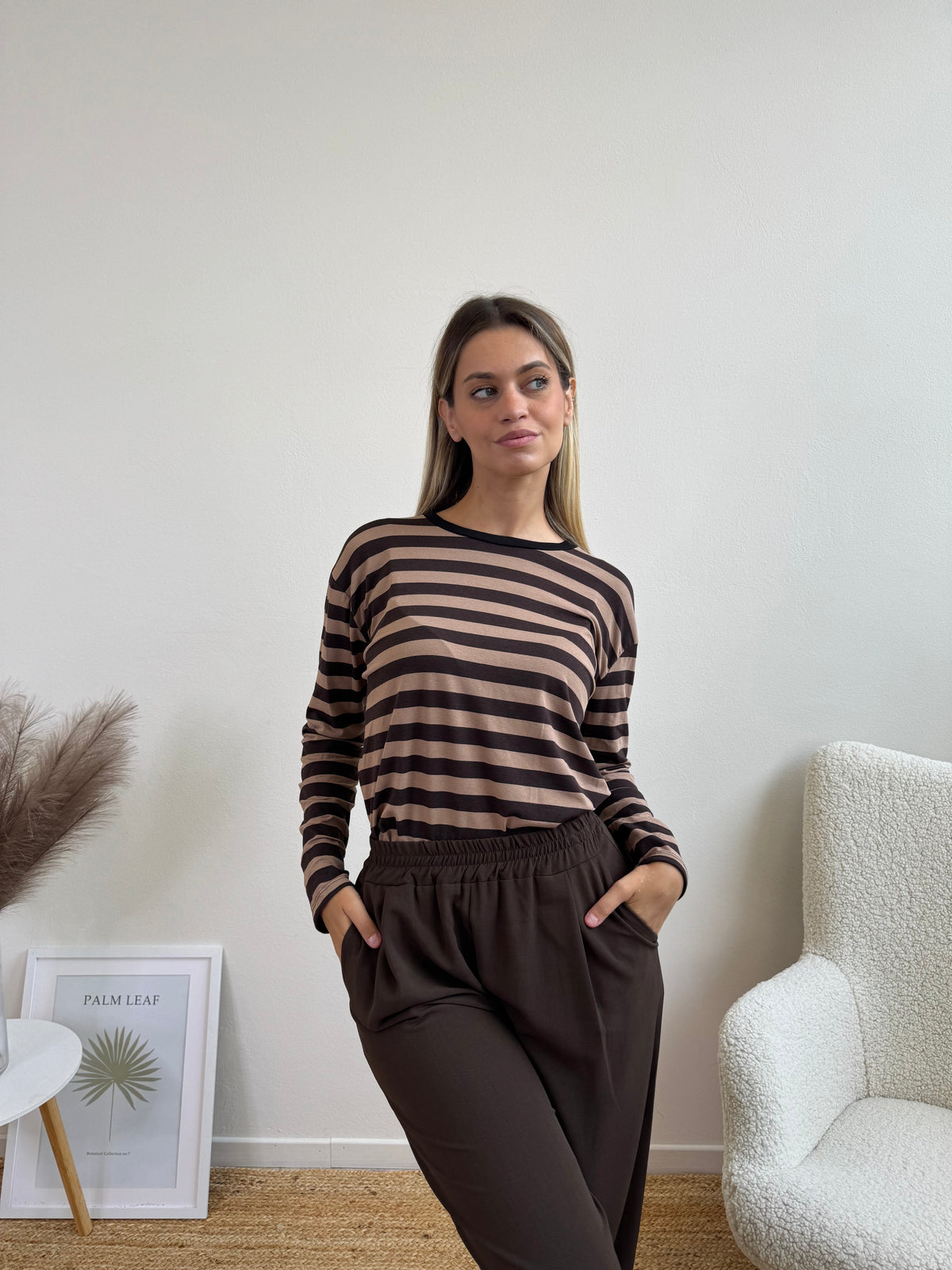 T.SHIRT LIA RIGA CAMEL E CIOCCOLATO