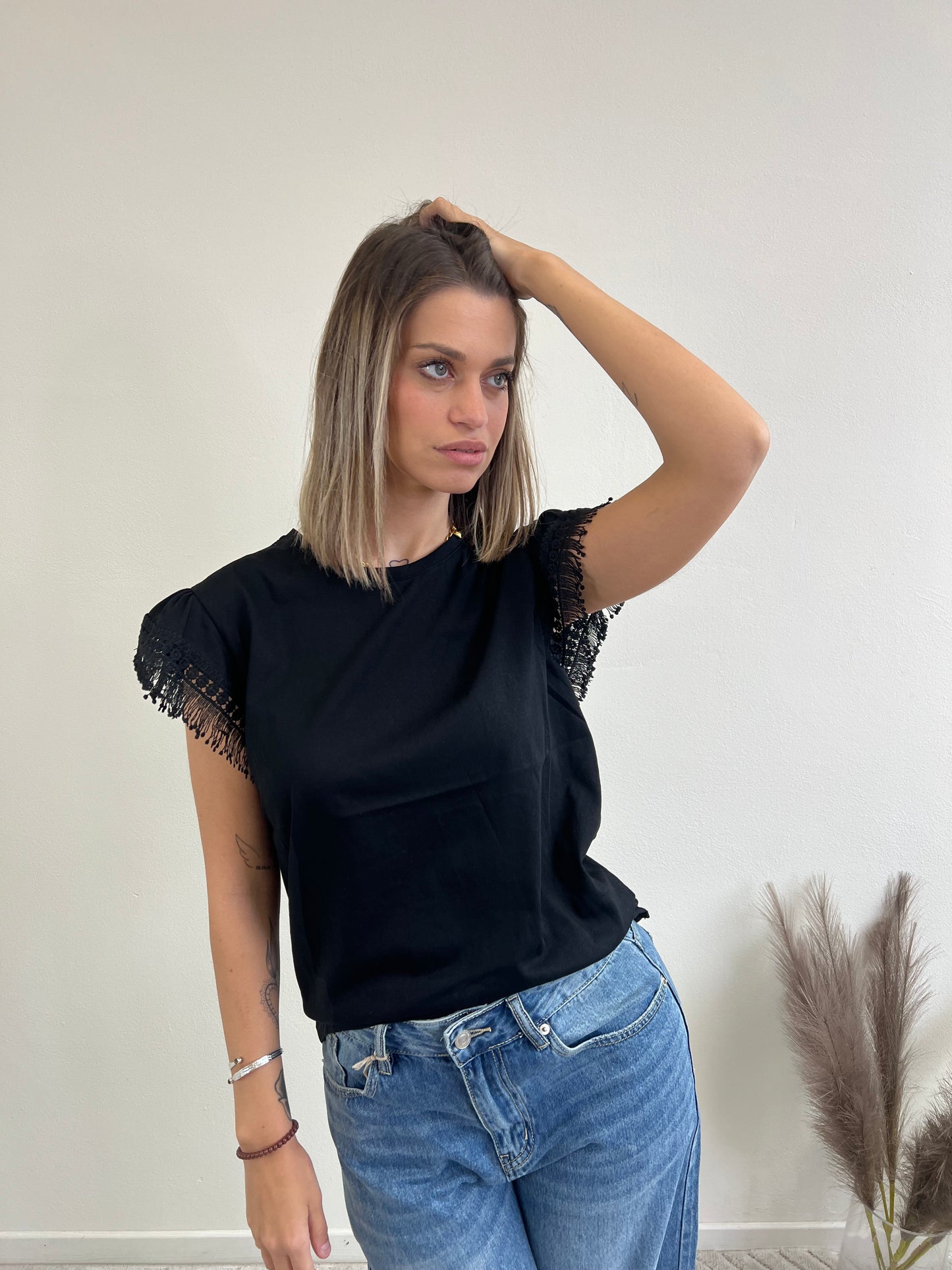 T.shirt YLENIA NERO TAGLIA S/M