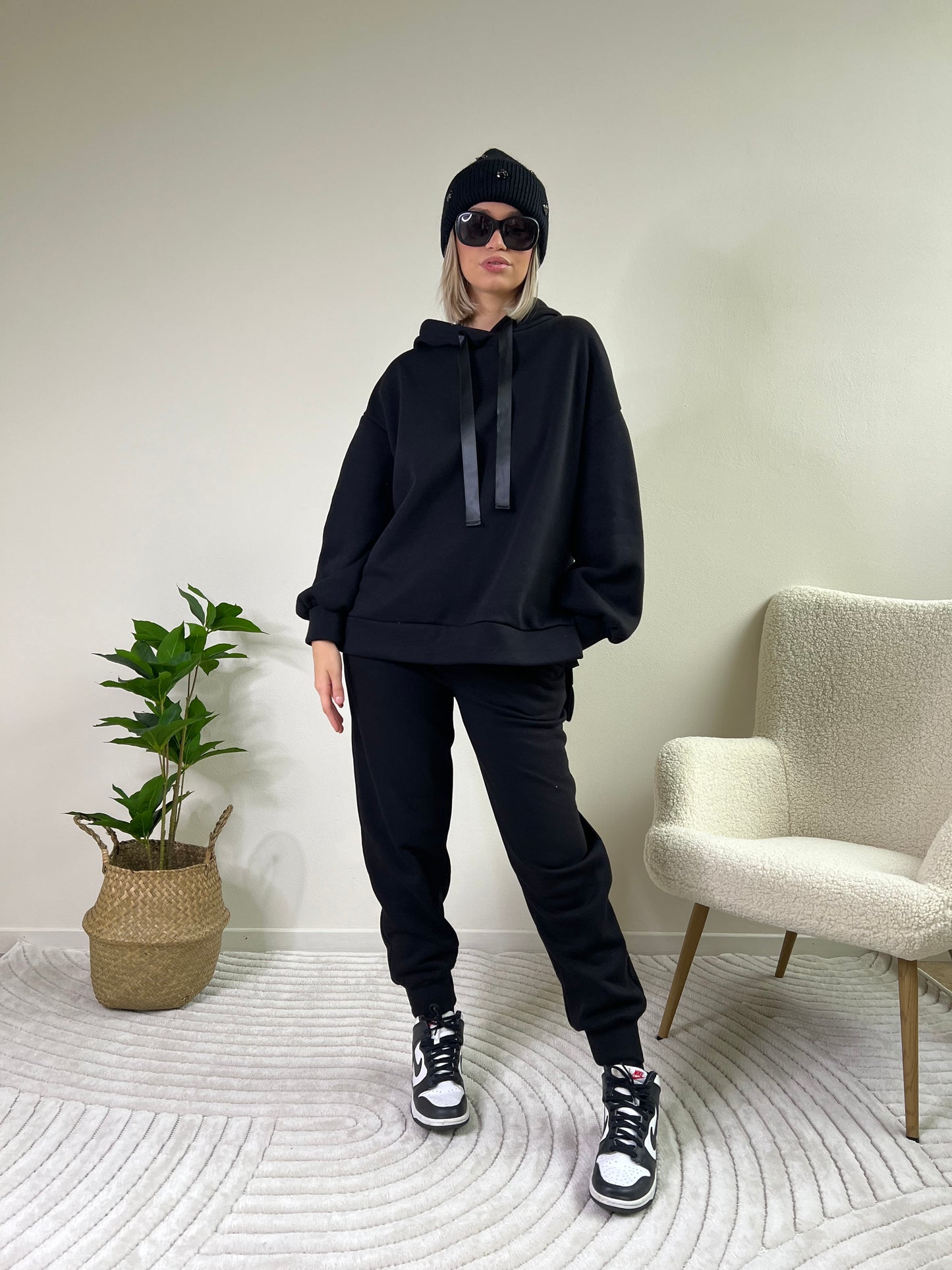 CARINE TUTA FELPATA NERO