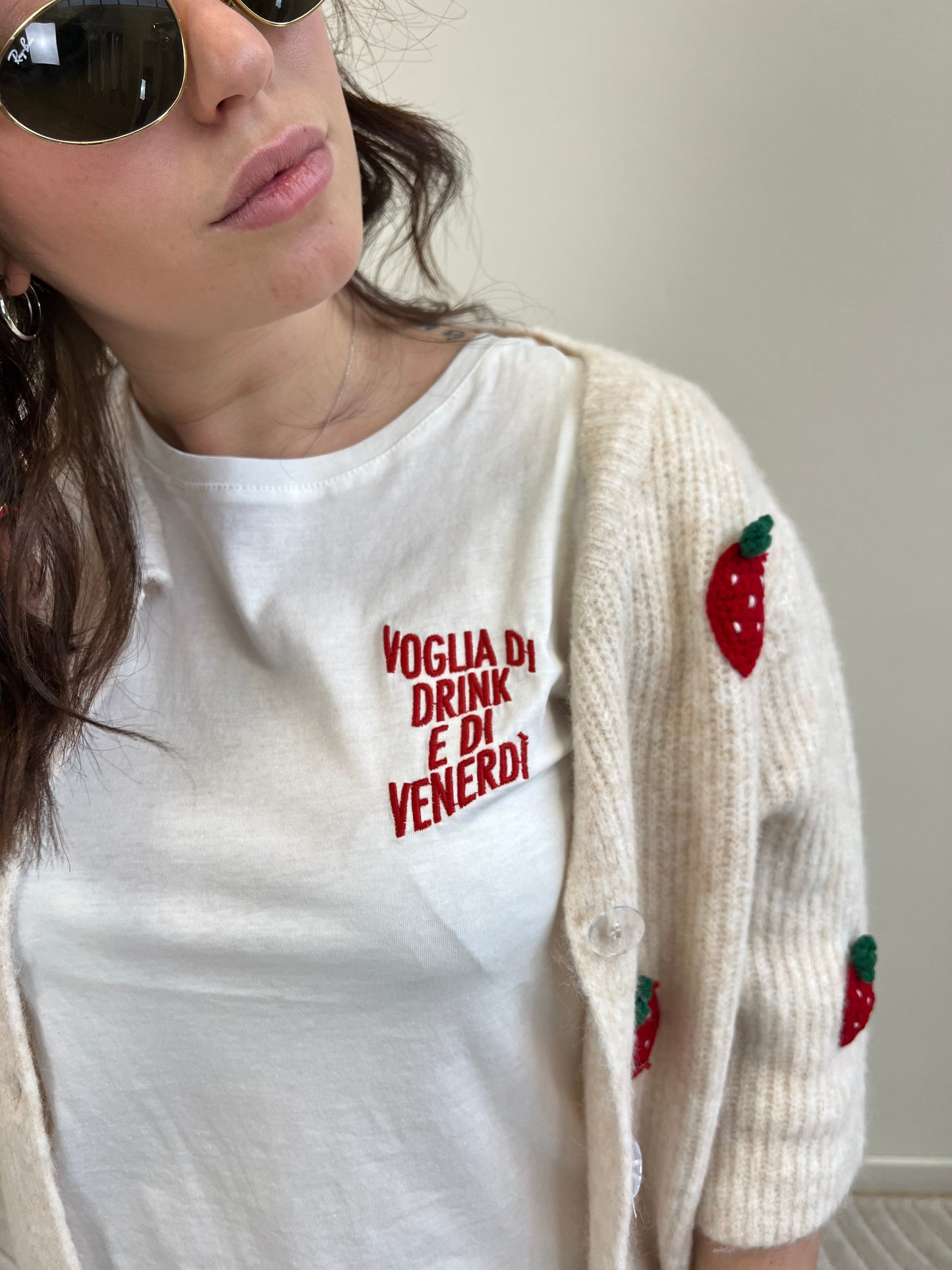 T.SHIRT SCRITTA RICAMATA