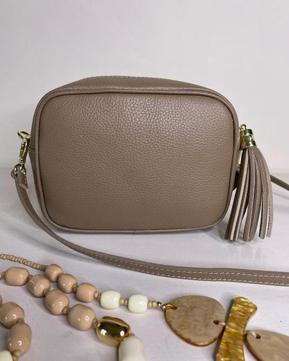 Borsa Viky