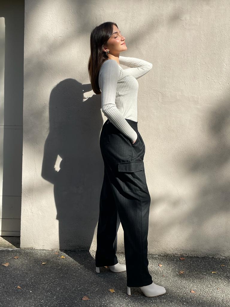 Pantaloni cargo gessati