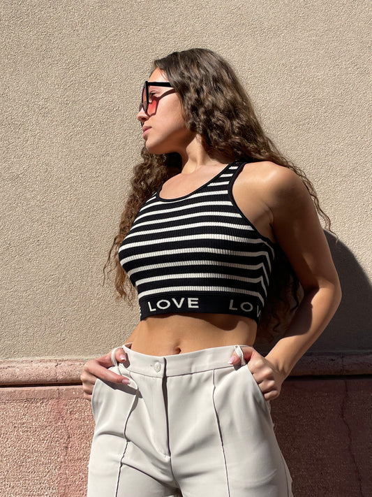 CROP TOP